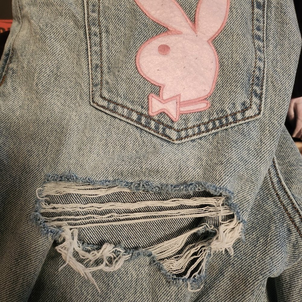 Playboy Pacsun 90's boyfriend jeans with butt rip